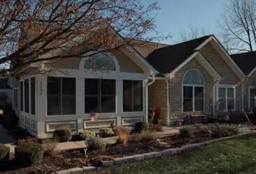 2647 Prestwick Village Circle, Springfield, OH 45503