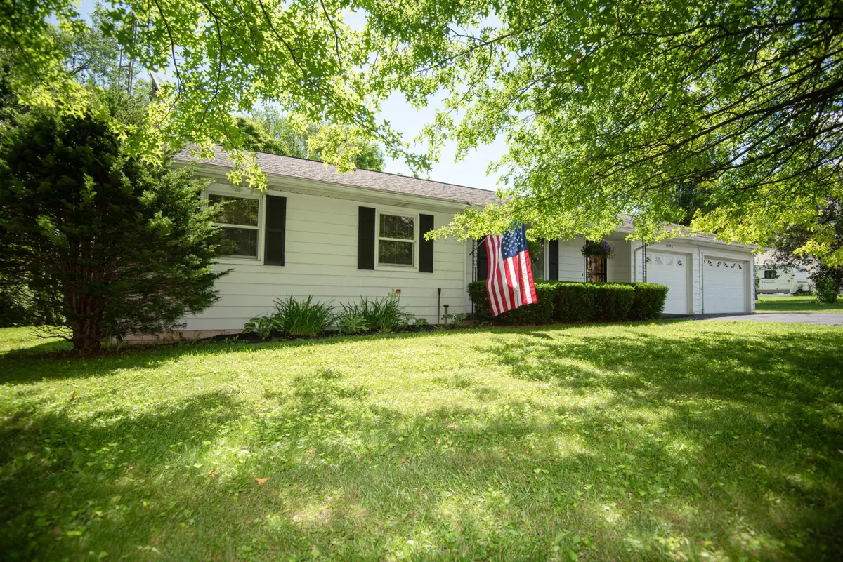 10950 Mount Vernon Road, Utica, OH 43080 - #1