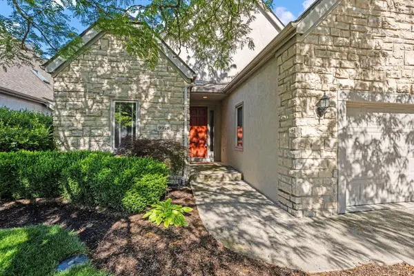 9978 Lavenham Circle W, Powell, OH 43065