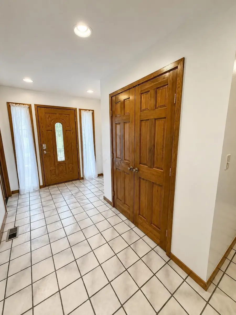 793 Collingwood Drive, Westerville, OH 43081 - #3