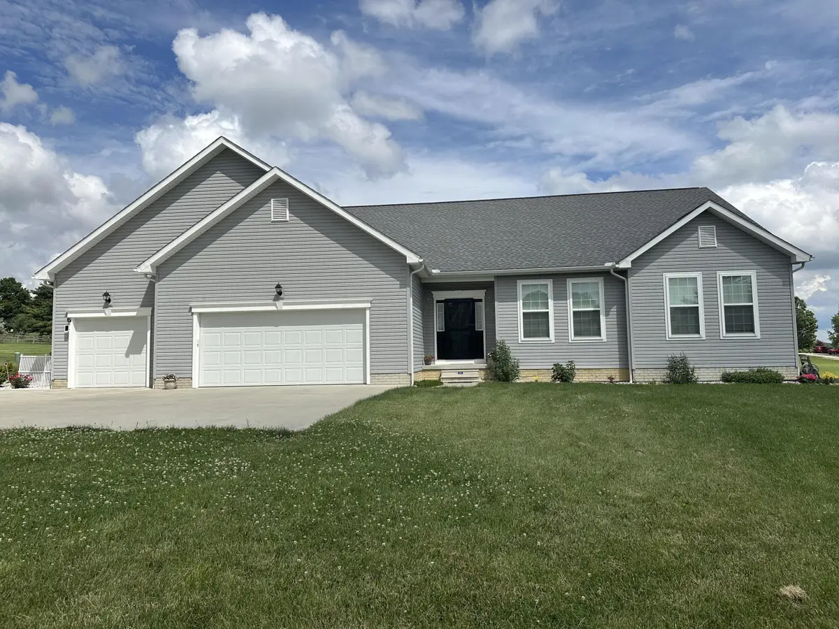 2434 Pickerington Road, Carroll, OH 43112 - #1