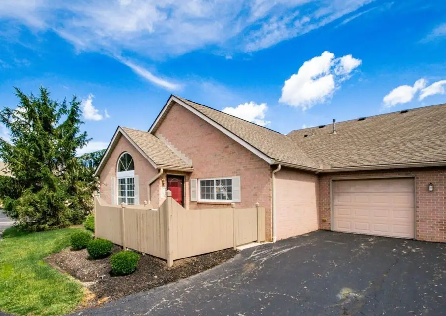 1244 Amberlea Drive E, Columbus, OH 43230 - #3