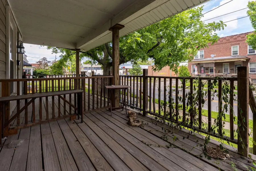 2513-2515 Indianola Avenue, Columbus, OH 43202 - #3