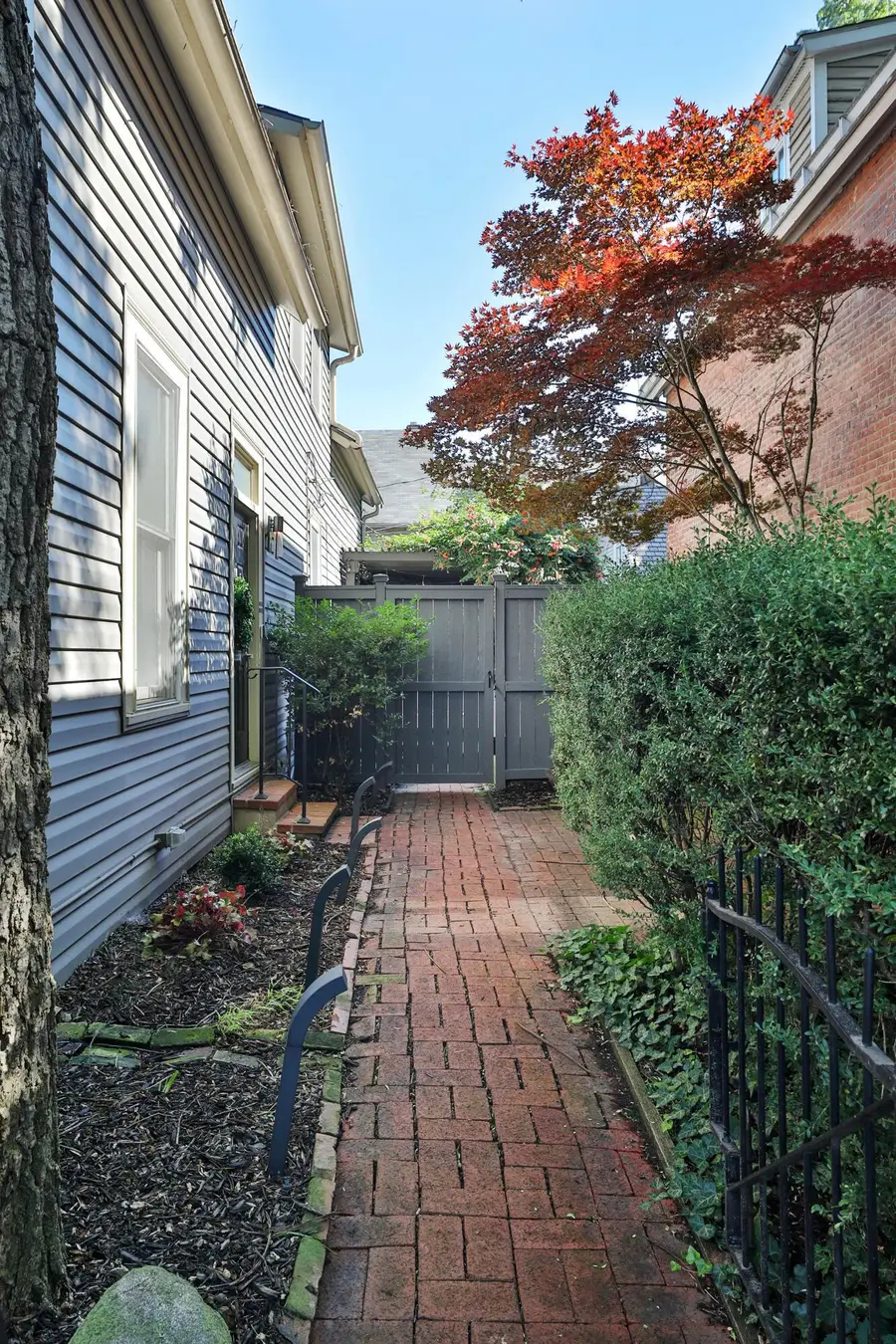 256 Lansing Street, Columbus, OH 43206 - #3