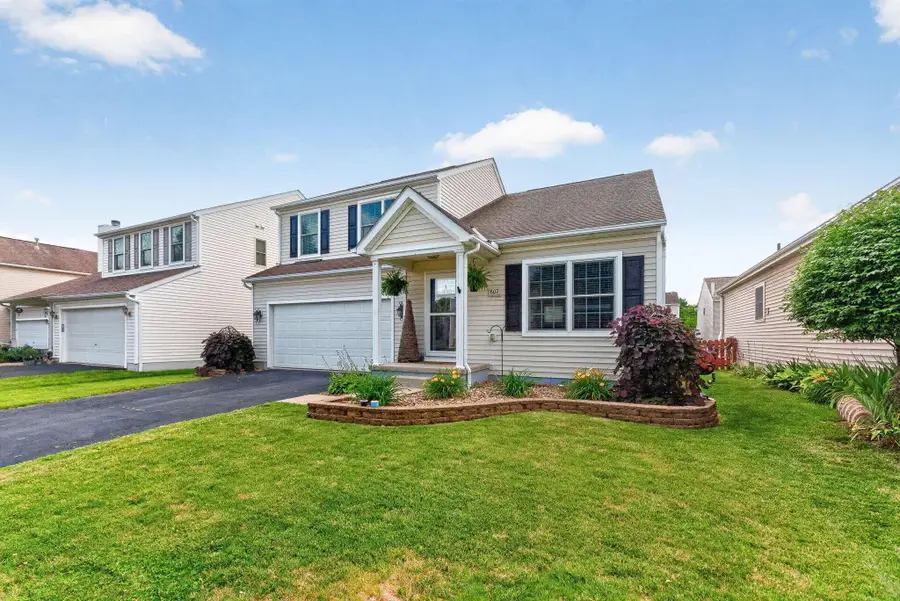 807 Holly Farms Drive, Blacklick, OH 43004 - #3