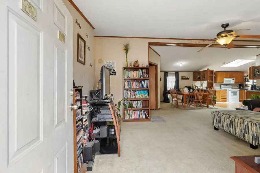 420 Lockbay Road, Commercial Point, OH 43116 - #3