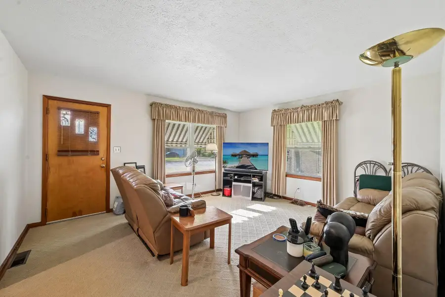 1545 Fairwood Avenue, Columbus, OH 43206 - #3