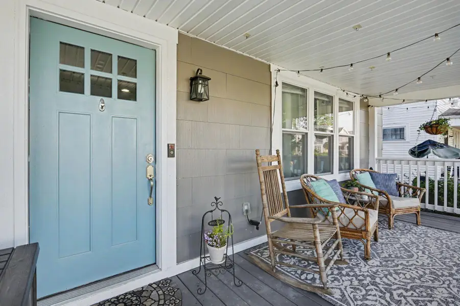 1084 S Champion Avenue, Columbus, OH 43206 - #2
