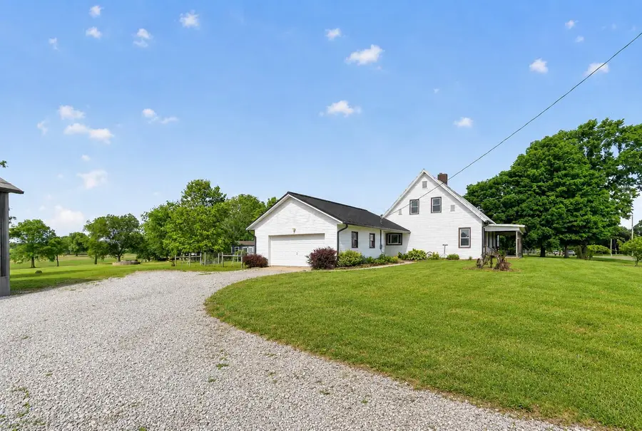 4622 Lock Road, Centerburg, OH 43011 - #2
