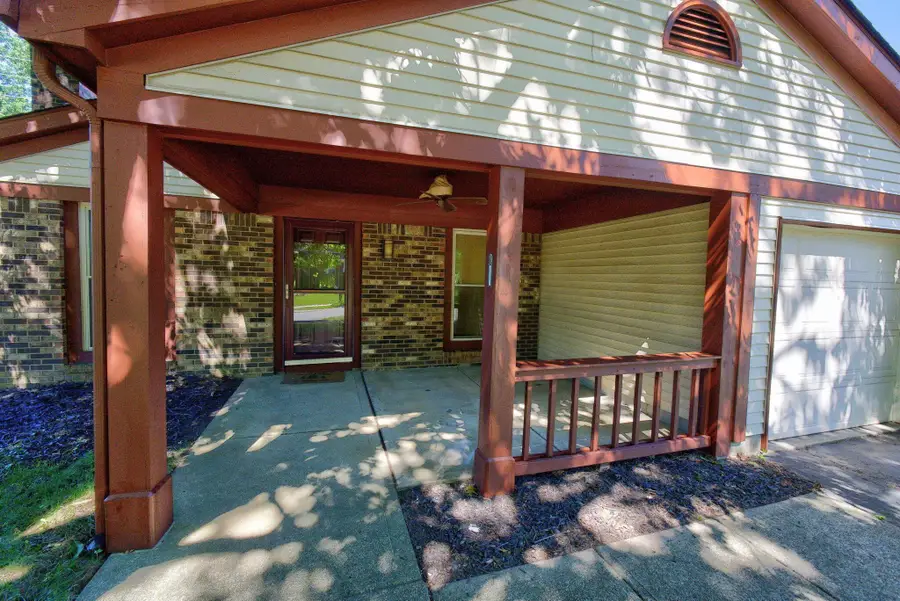 6349 Emberwood Road, Dublin, OH 43017 - #2