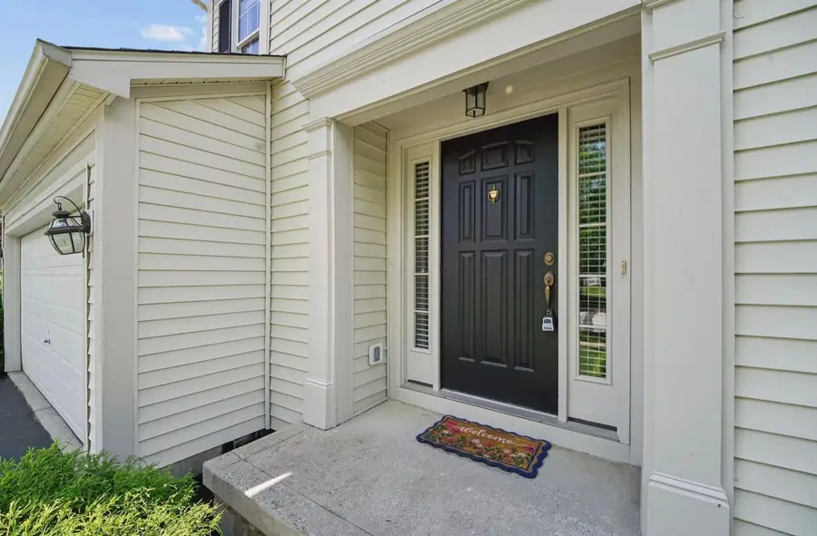 831 Lone Rise Drive W, Marysville, OH 43040 - #2