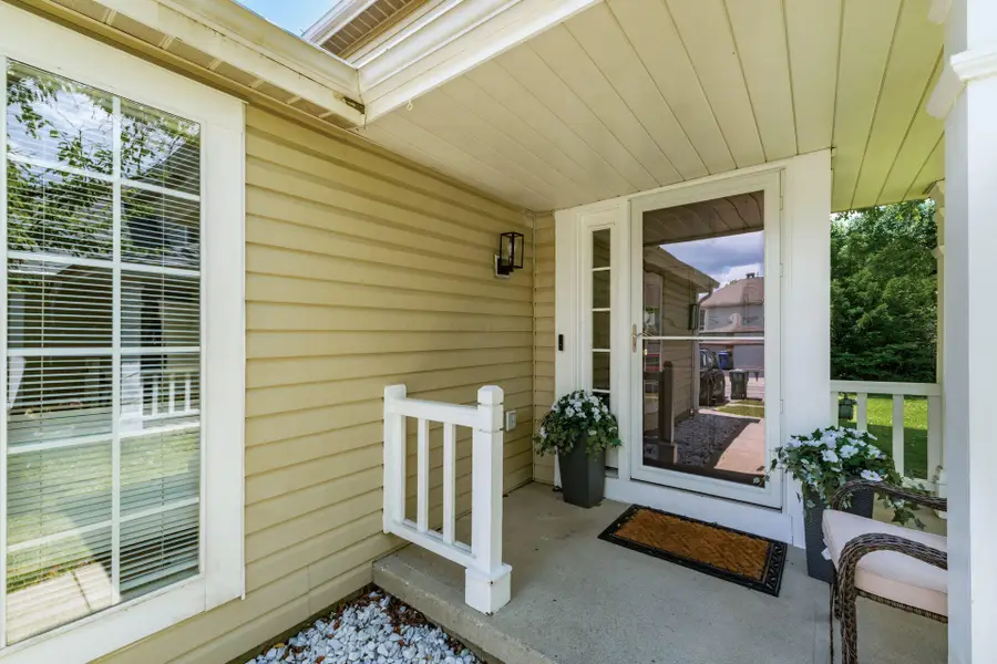 7573 Bay Hill Drive, Pickerington, OH 43147 - #2