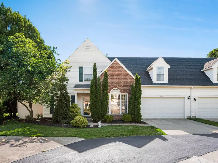 8442 Lazelle Village Drive, Lewis Center, OH 43035 - #3