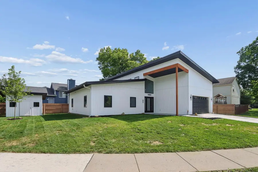 1106 Beaujolais Place, Galloway, OH 43119 - #3