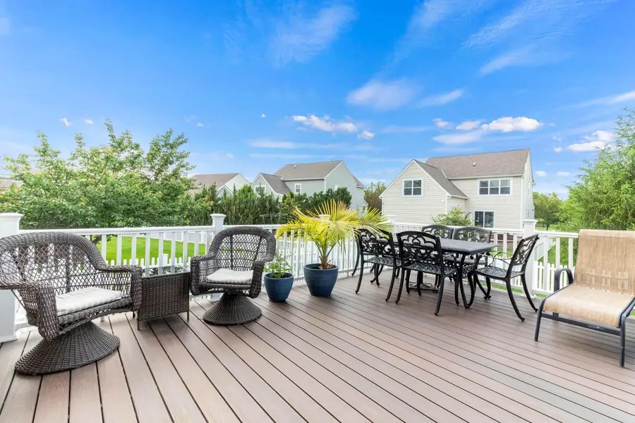 1356 Scotsman Drive, Grove City, OH 43123 - #2
