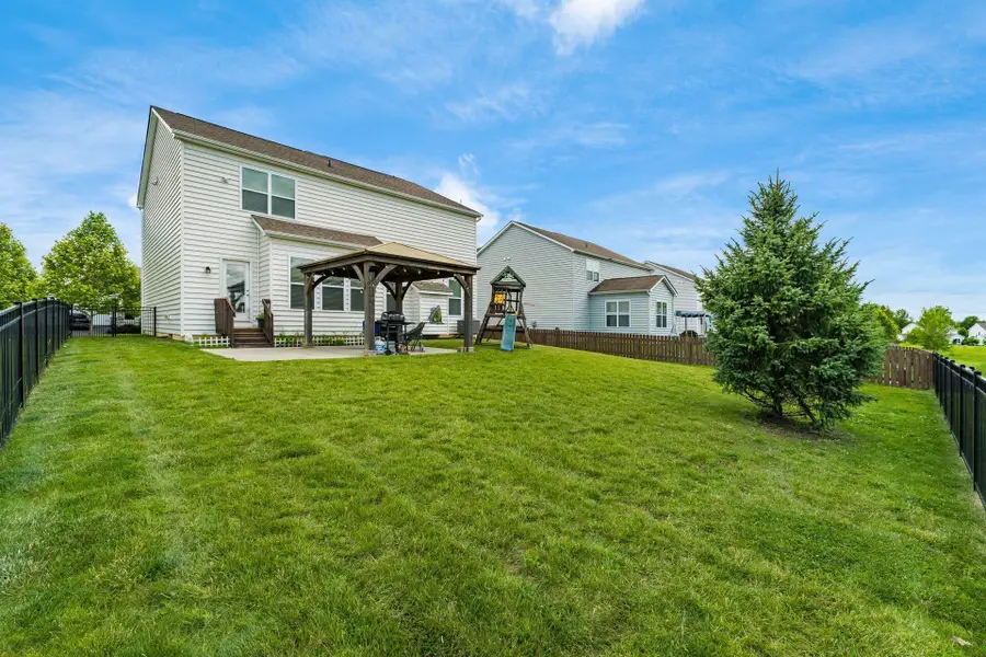 12283 Herons Landing Drive Nw, Pickerington, OH 43147 - #2