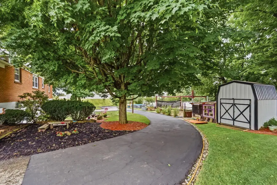 2072 N Columbus Street, Lancaster, OH 43130 - #3