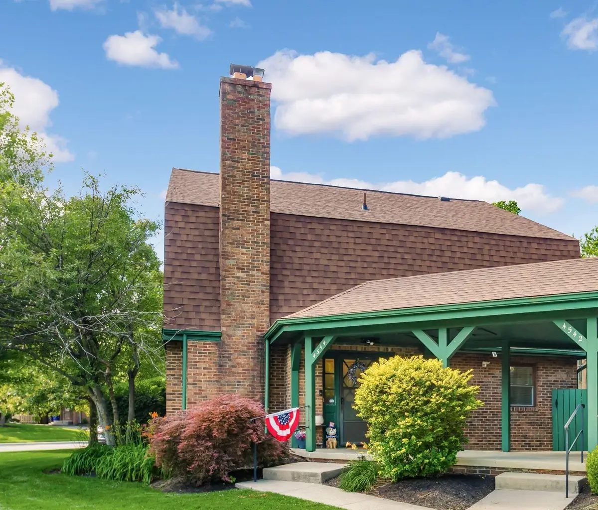 4544 Sandringham Drive, Columbus, OH 43220 - #1