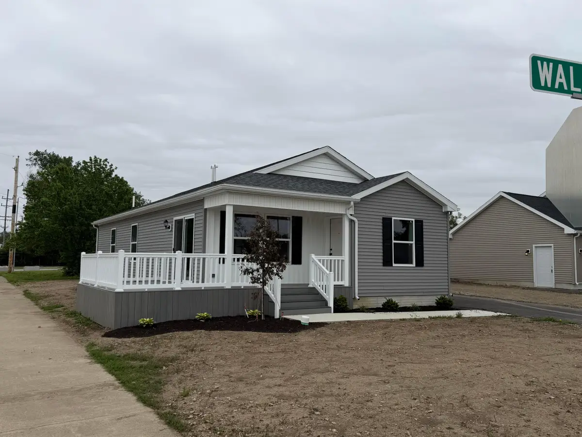 1330 Walnut Street, Fostoria, OH 44830 - #1