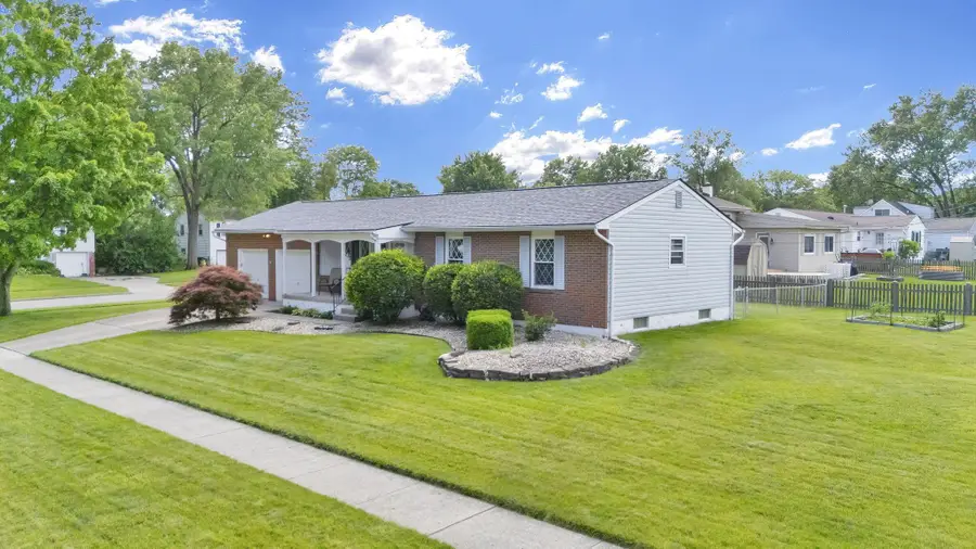 747 Hunt Valley Drive, Reynoldsburg, OH 43068 - #3
