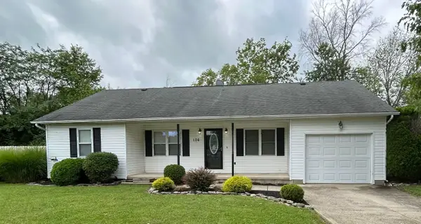 106 Liberty Place, Bloomingburg, OH 43106