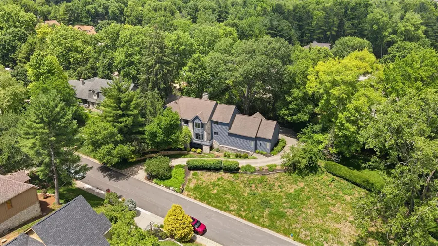 786 Robbins Way, Worthington, OH 43085 - #2