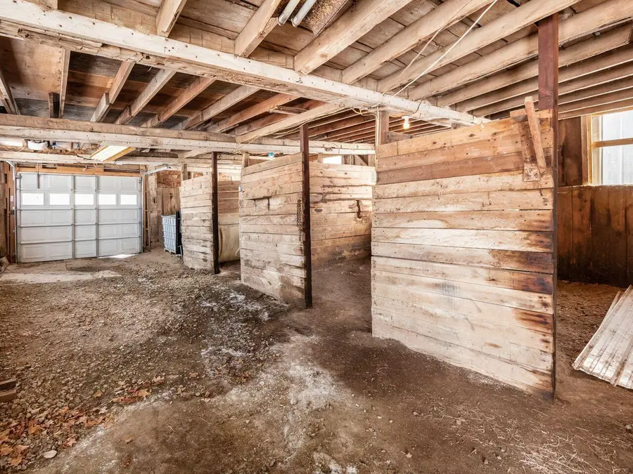 7106 Columbus Road, Mount Vernon, OH 43050 - #3