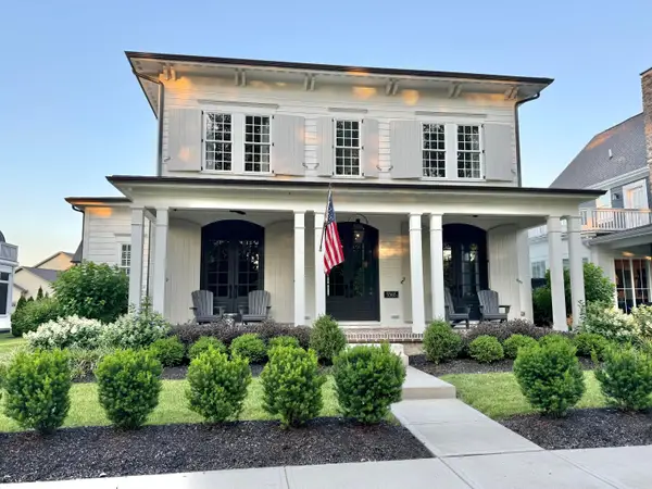 5565 Evans Farm Drive, Lewis Center, OH 43035
