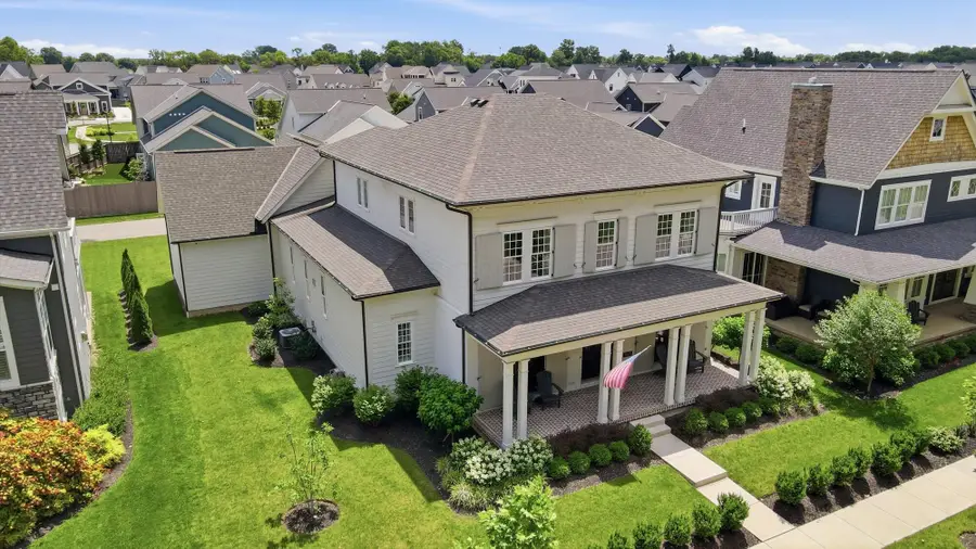 5565 Evans Farm Drive, Lewis Center, OH 43035 - #3