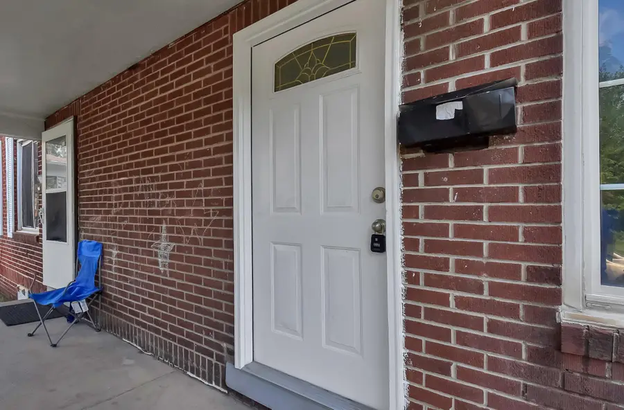 526 S Terrace Avenue, Columbus, OH 43204 - #2