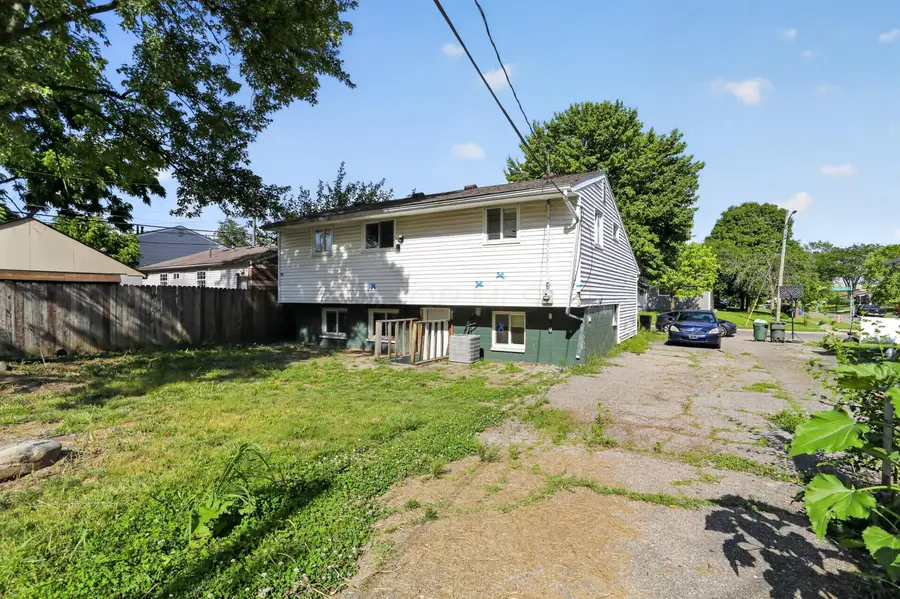 923 Wedgewood Drive, Columbus, OH 43228 - #3
