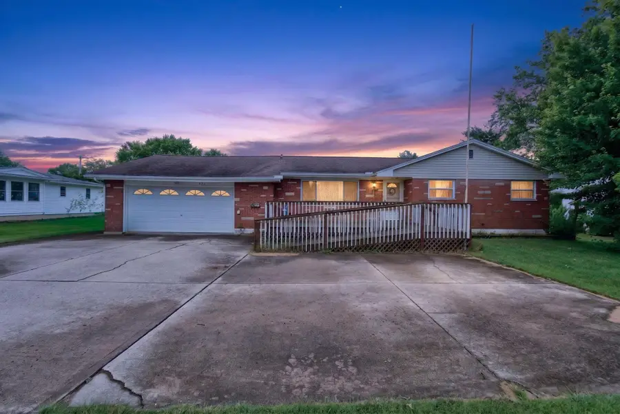 925 Collins Avenue, Marysville, OH 43040 - #2