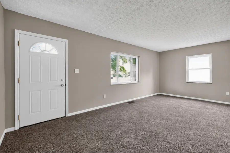 108 Florence Avenue, Columbus, OH 43228 - #3
