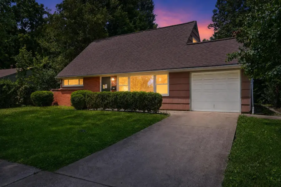 4706 Dundee Avenue, Columbus, OH 43227 - #2