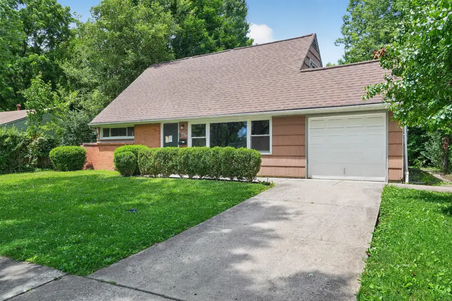 4706 Dundee Avenue, Columbus, OH 43227 - #3