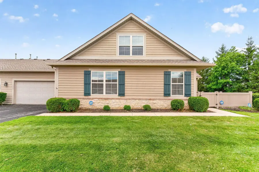 4227 Waterside Place, Grove City, OH 43123 - #2