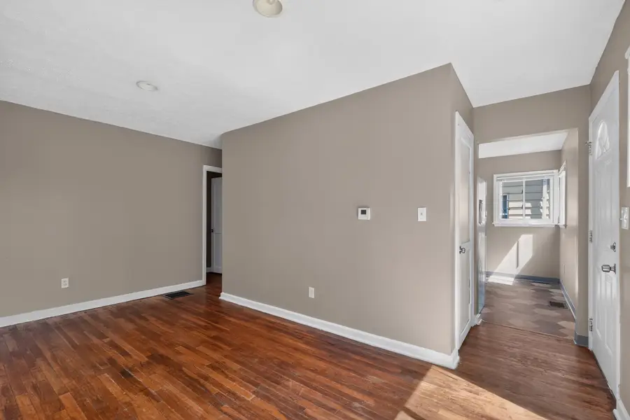 531 Johnson Street, Columbus, OH 43203 - #3