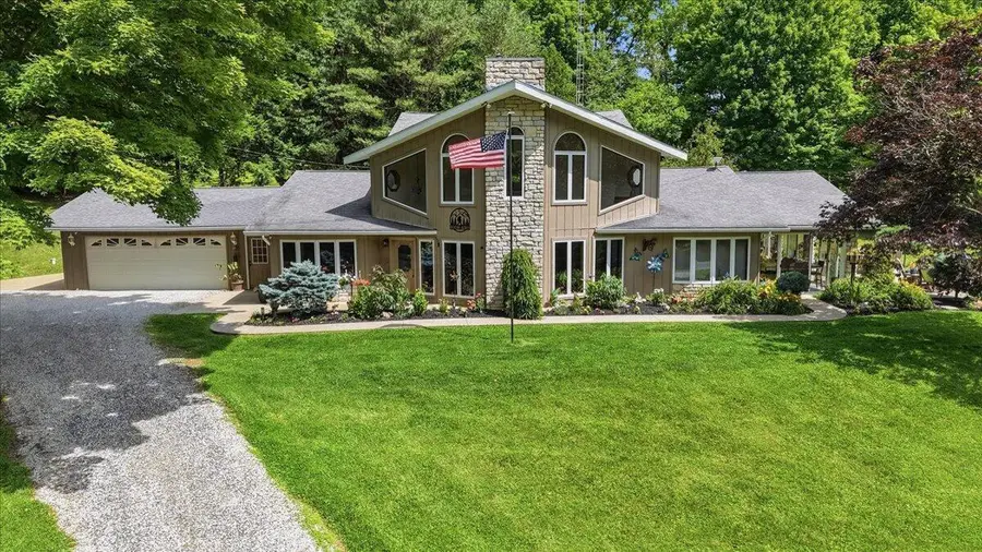 23479 Thompson Road, Howard, OH 43028 - #2