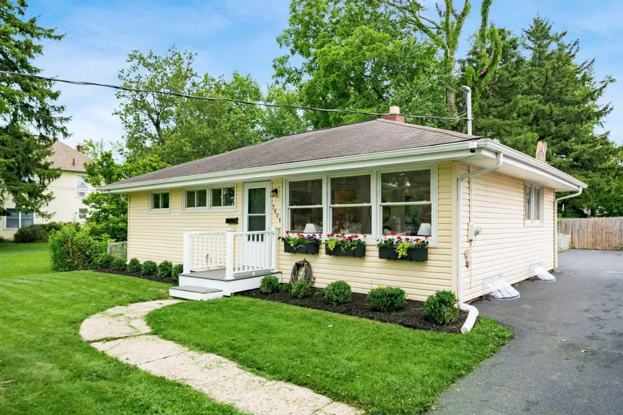 3808 Maize Road, Columbus, OH 43224 - #2