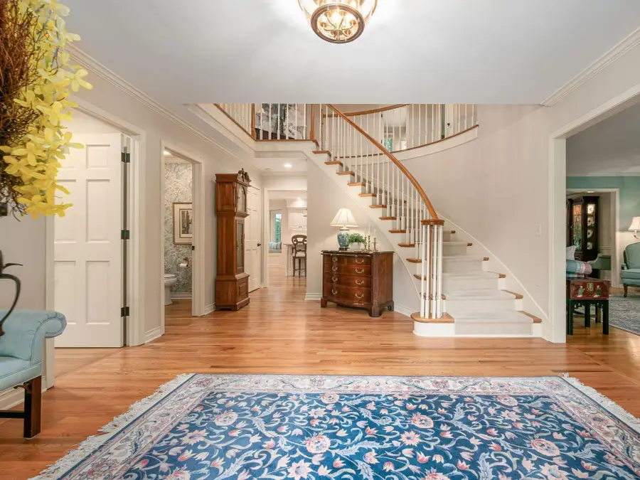 7083 Oakstream Court, Columbus, OH 43235 - #2