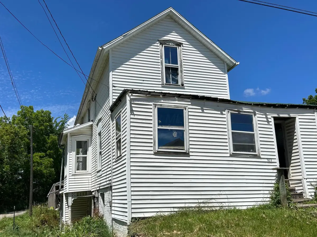 303 High Street, Mansfield, OH 44903 - #1