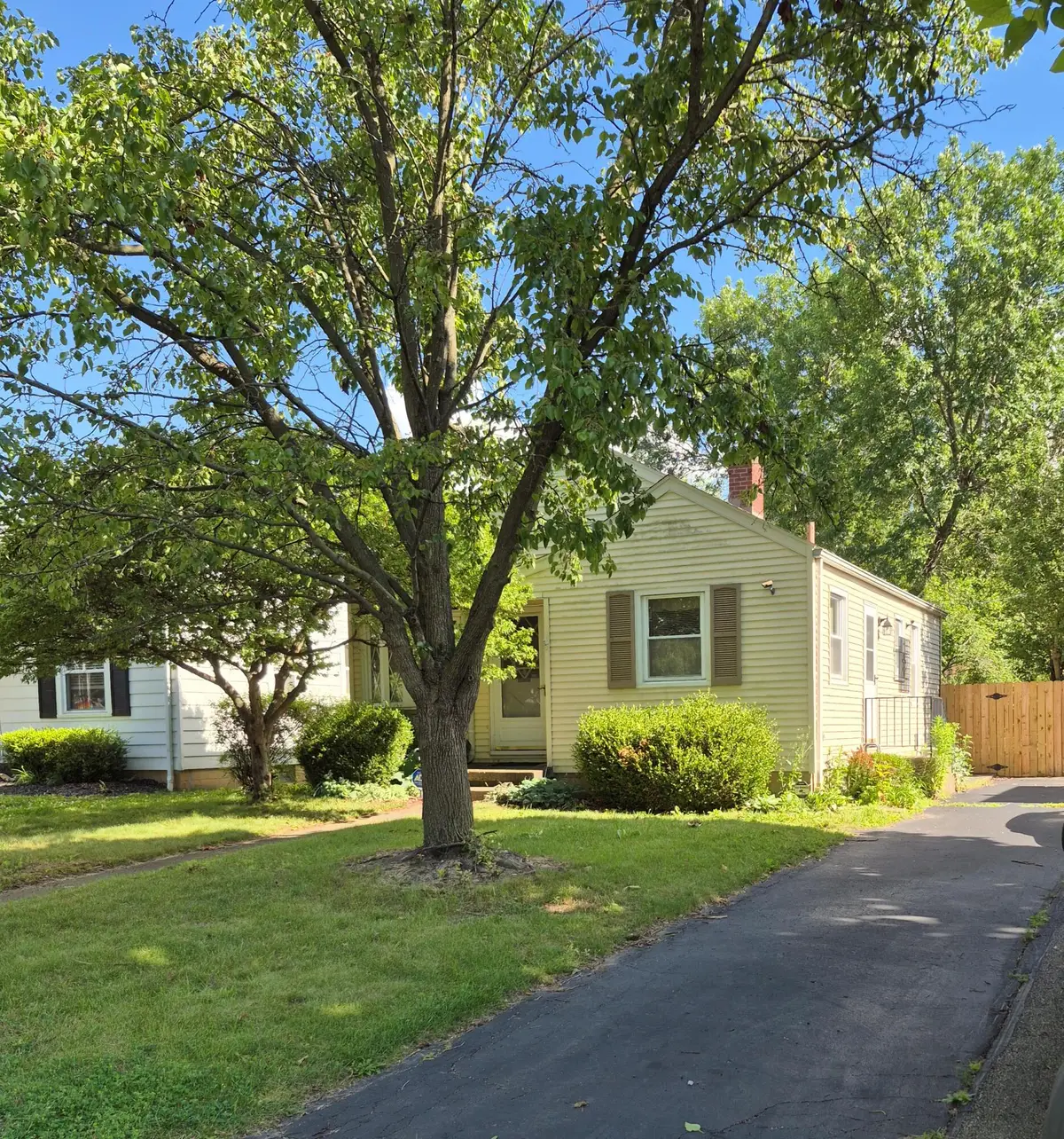 467 E Jeffrey Place, Columbus, OH 43214 - #1