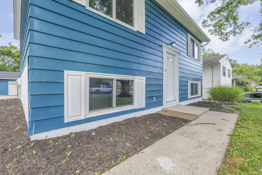 1588 Fall Brook Road, Columbus, OH 43223 - #3