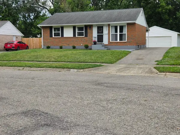 3325 Latonia, Columbus, OH 43232