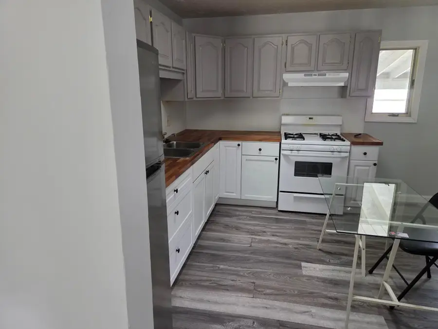 3325 Latonia, Columbus, OH 43232 - #3