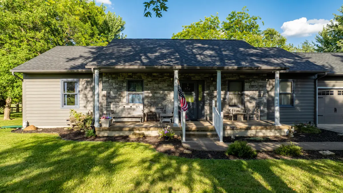 9294 State Route 207 Ne, Mount Sterling, OH 43143 - #1