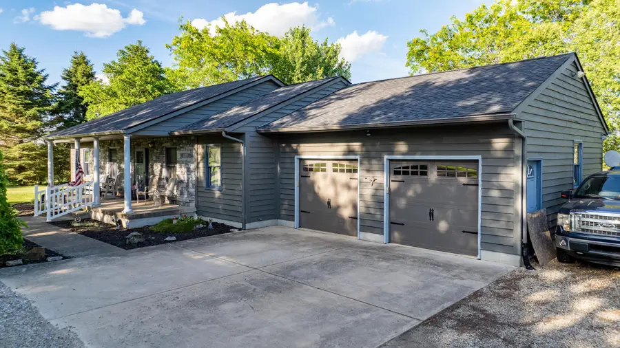 9294 State Route 207 Ne, Mount Sterling, OH 43143 - #2