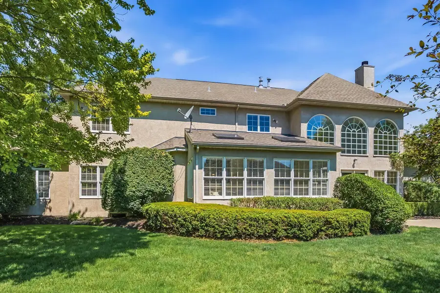 8226 Timber Mist Court, Dublin, OH 43017 - #2