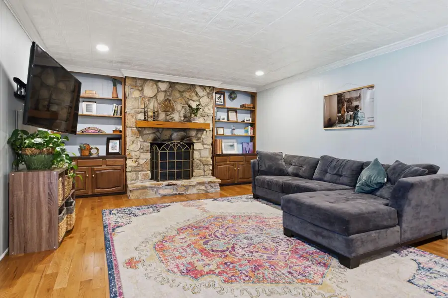 1385 Goldsmith Drive, Westerville, OH 43081 - #3