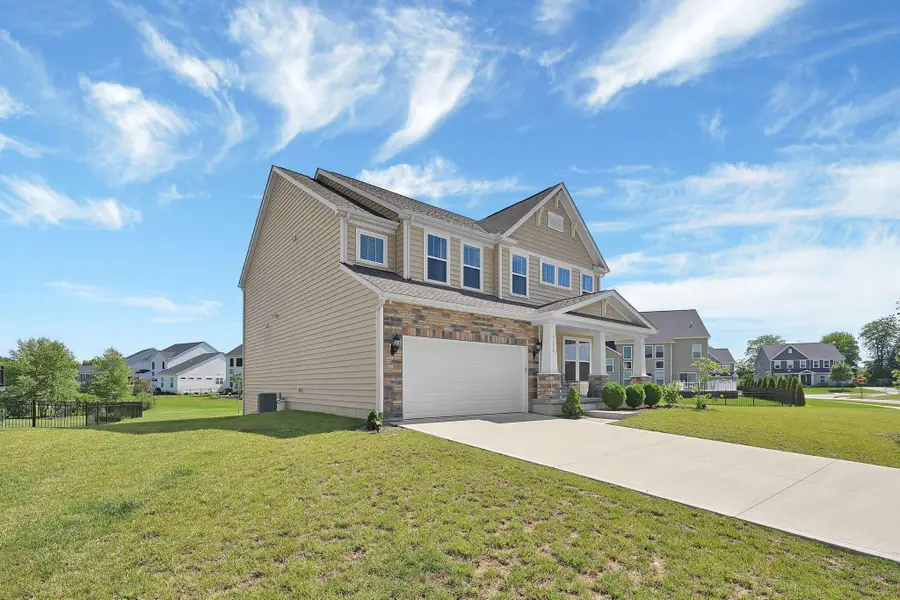 5620 Carlisle Drive, Grove City, OH 43123 - #3